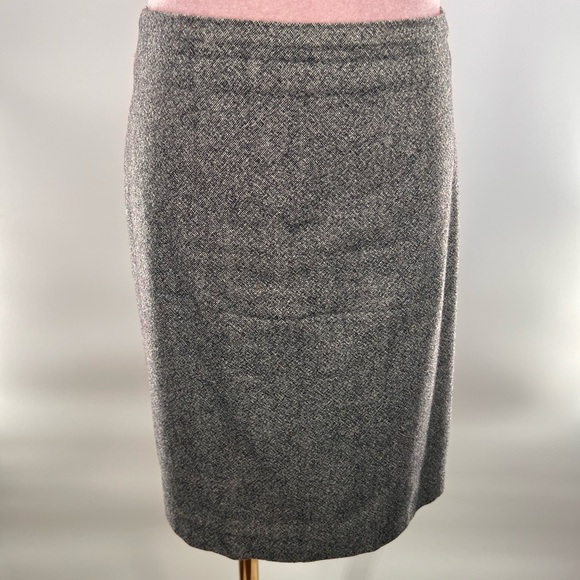 EUC Gap Factory Stretch Tweed Pencil Skirt - Picture 2 of 8